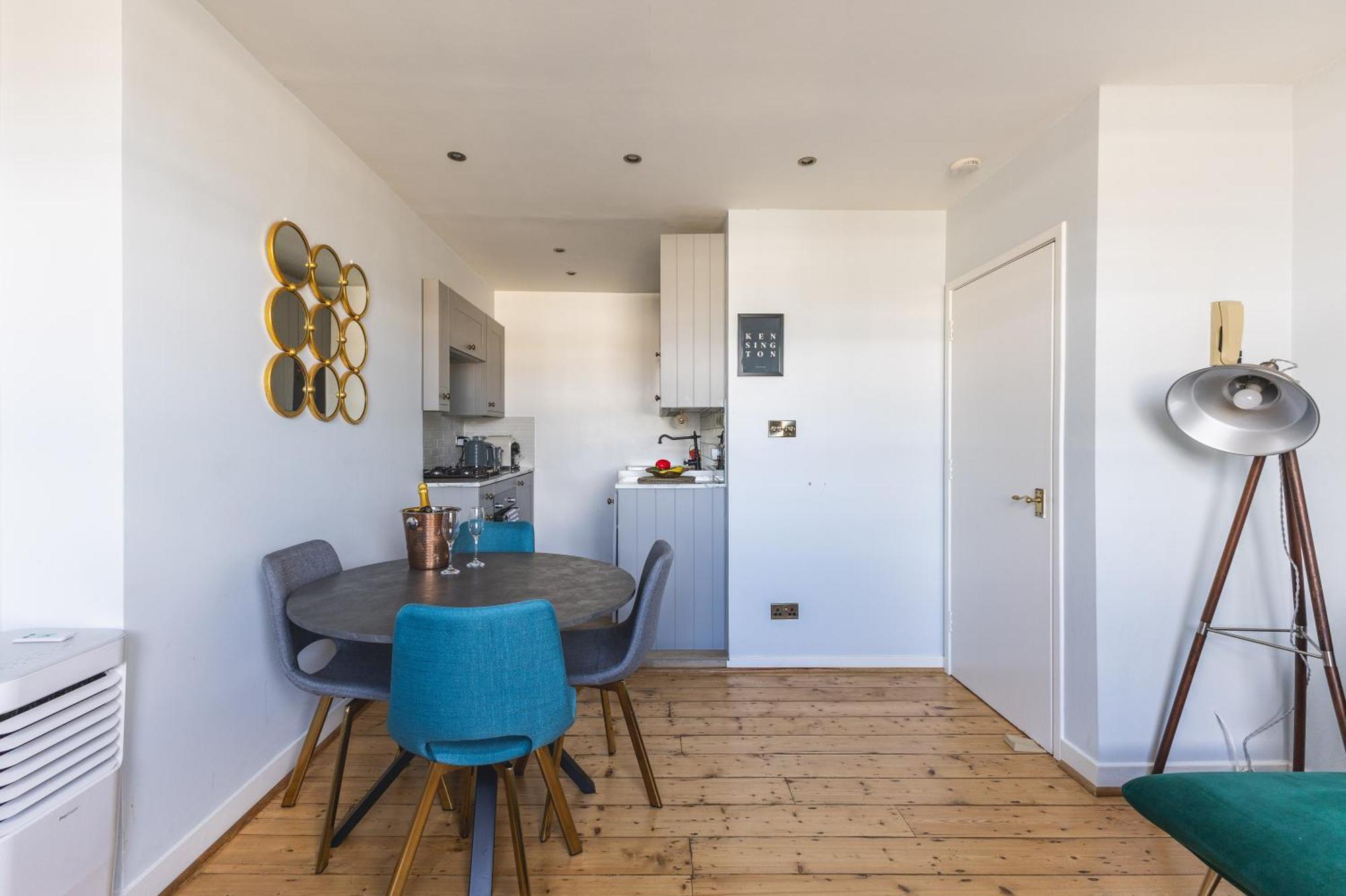 Luxurious 1-Bedroom Apartment In Kensington Londres Exterior foto