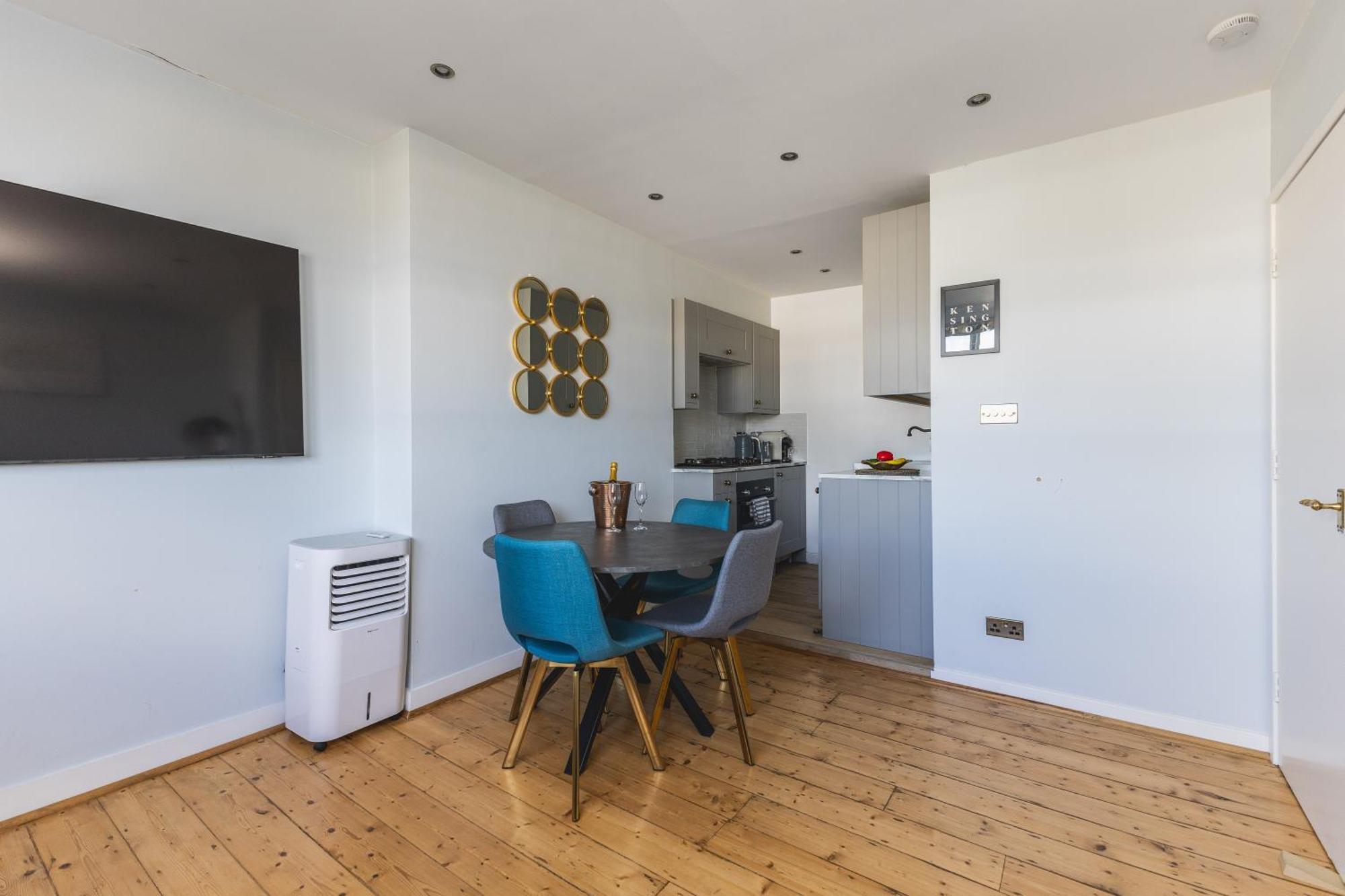 Luxurious 1-Bedroom Apartment In Kensington Londres Exterior foto